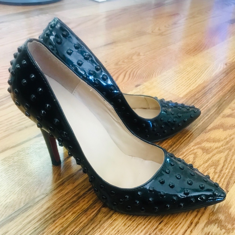 Jo Jo Cat Red Bottoms